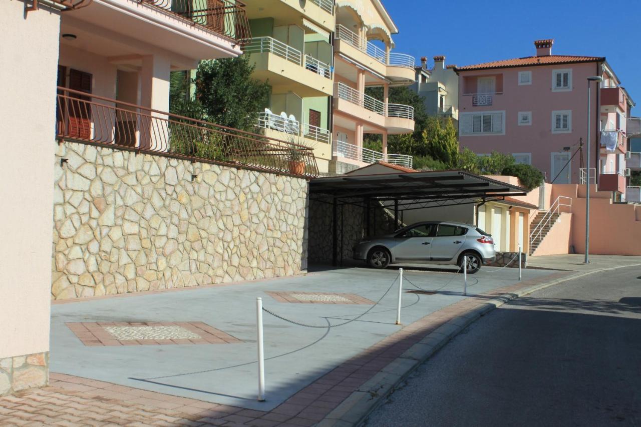 Apartments With A Parking Space Rabac, Labin - 7429 Esterno foto